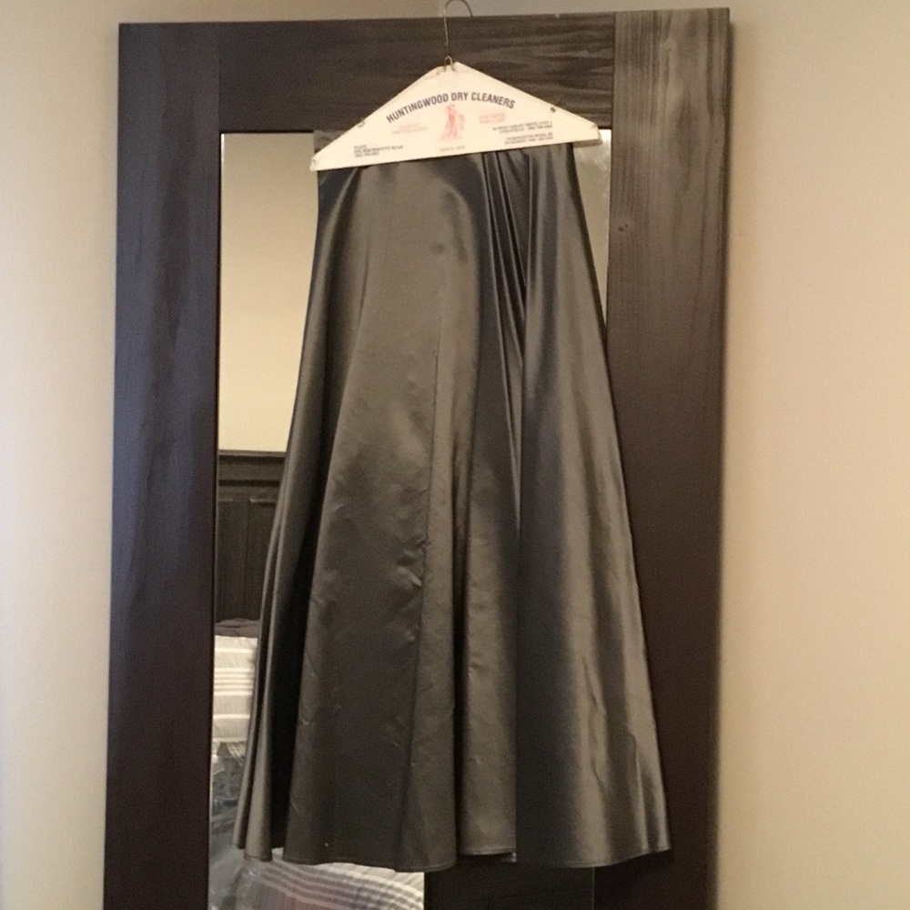 Elegant Gray Women's Skirt